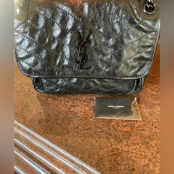 NWT. YSL Saint Laurent medium Niki bag. Black. - Picture 5 of 16